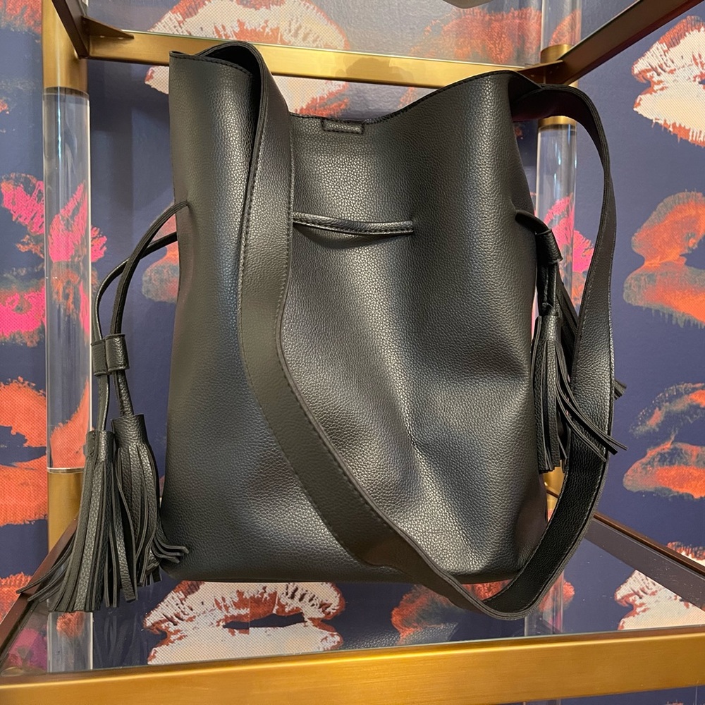 New vegan leather black bucket bag